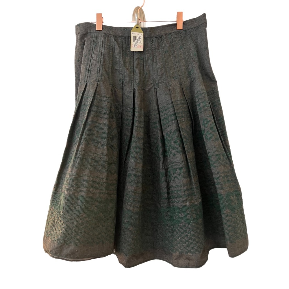 NWT Max Studio Charcoal/Green Embroidered Midi Skirt